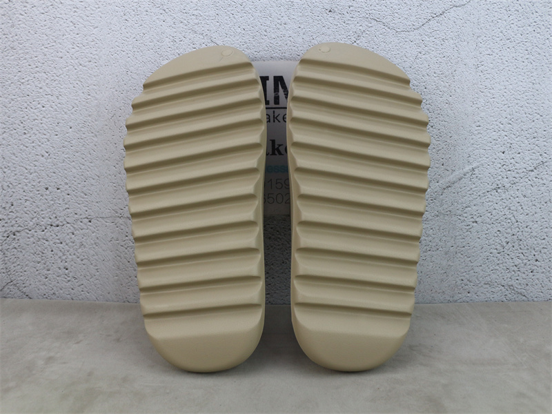 Free Shipping Yeezy Slide Pure 2021 Re Release GW1934